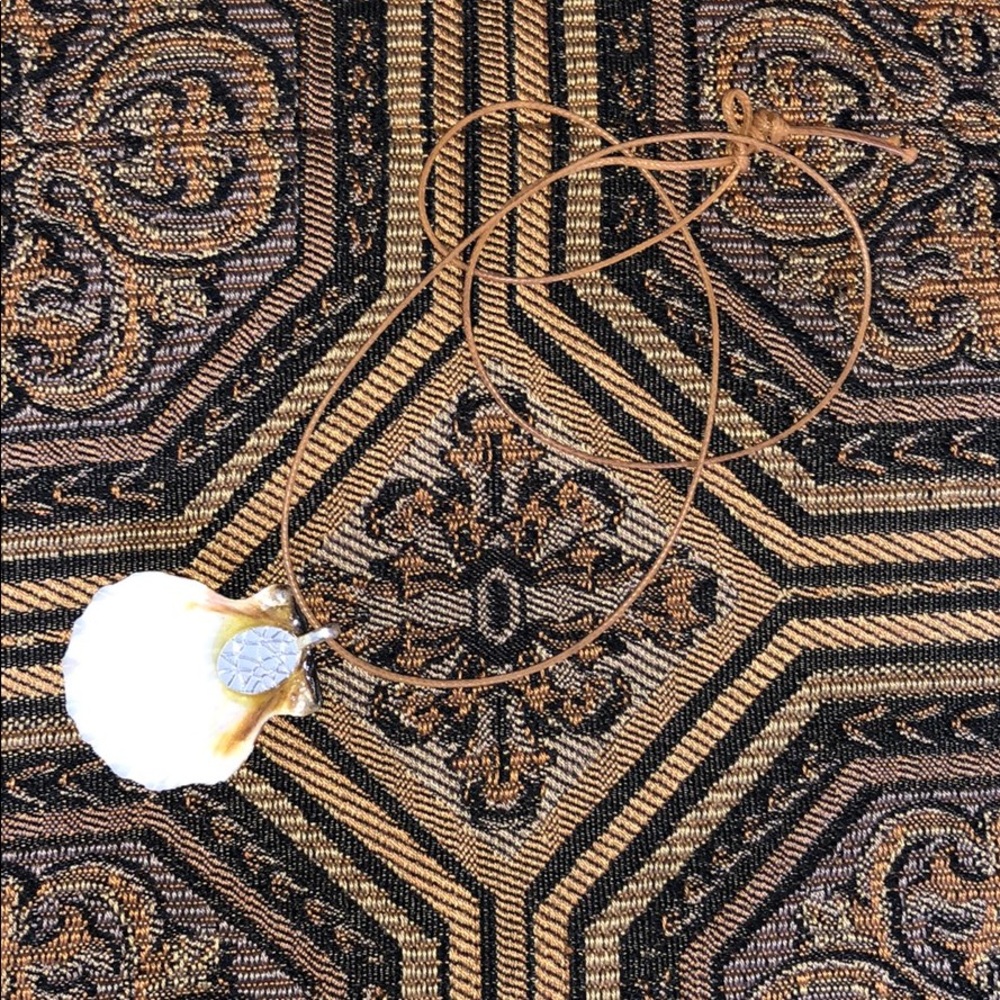 🌀Shell Necklace - Picture 2 of 3